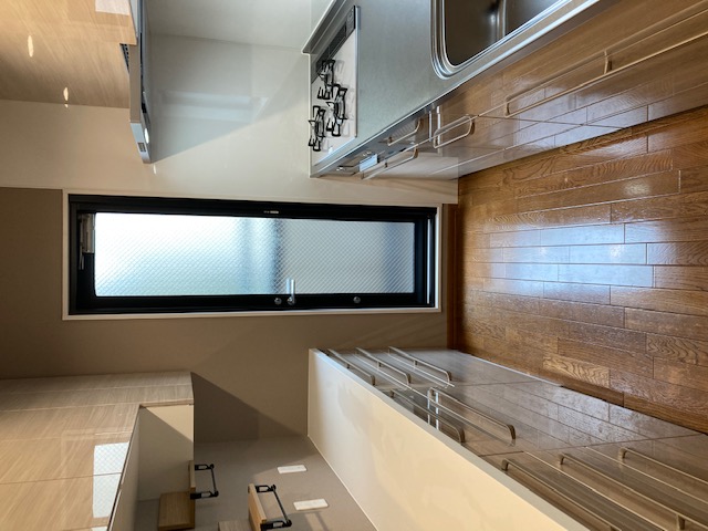 洗面化粧台After